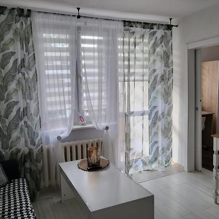 华沙Apartament Zorzy Przy Instytucie Kardiologii Anin公寓 外观 照片