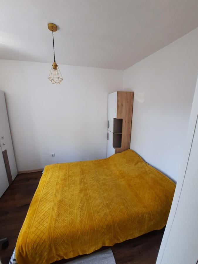 Apartament Zorzy Przy Instytucie Kardiologii Anin 华沙 外观 照片